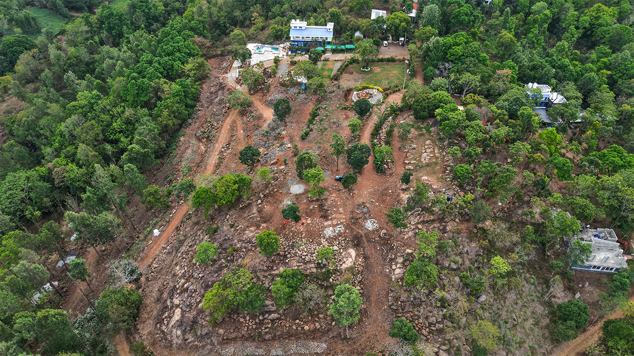 Nature inspired vacation cottages at Blue Hill Lotus resort
