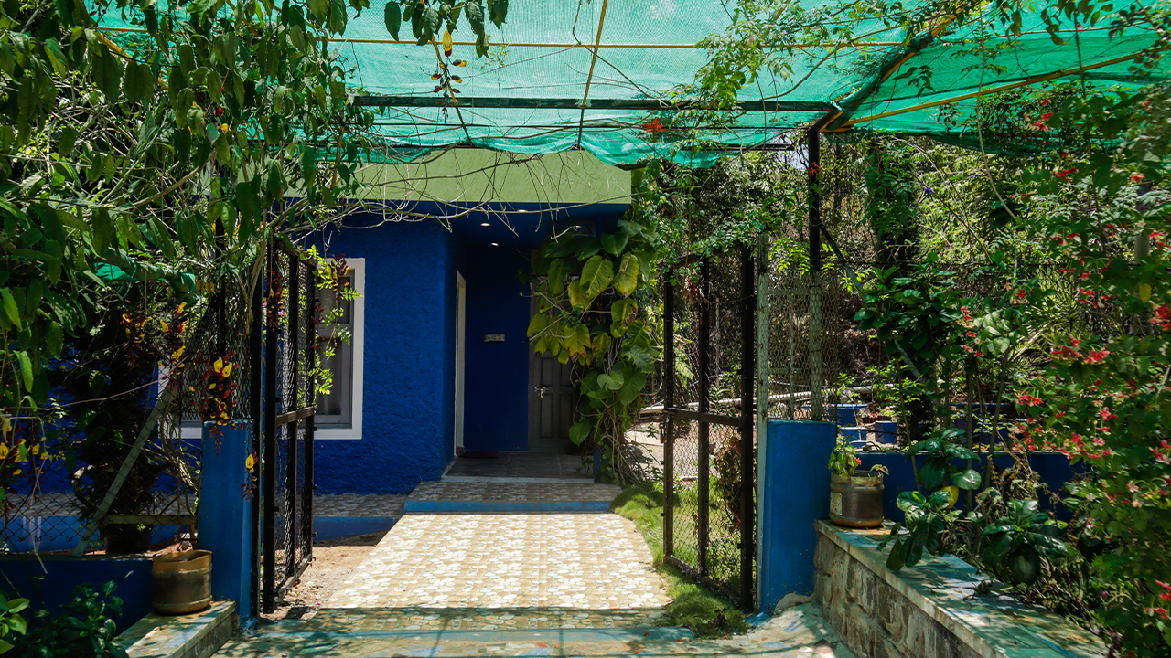 Premium forest view resort rooms in Sirumalai Hills Tamil Nadu
